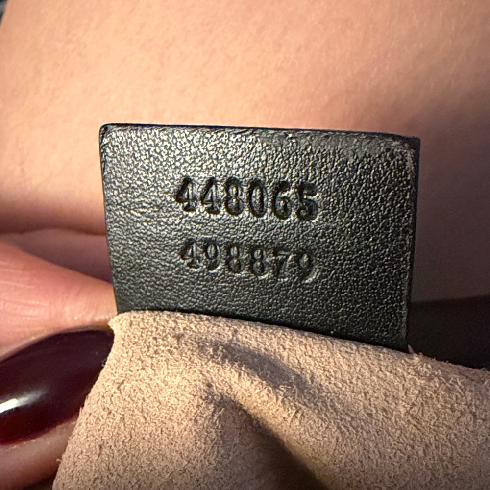 Gucci Mini Marmont Crossbody - Picture 8 of 10